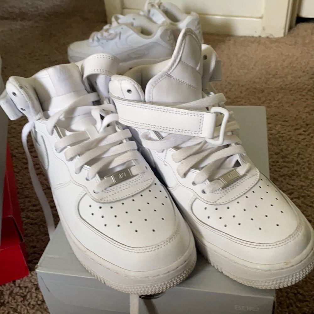 Used nike Air Force ones white size 6.5